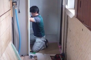 【施工中】ユニットバスを施工中です。